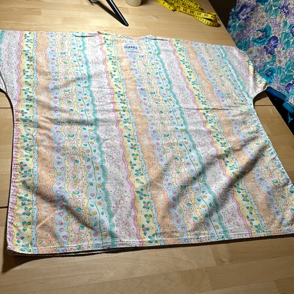 S.C.R.U.B.S. Pink Flower Patterned Scrub Top - Picture 3 of 5